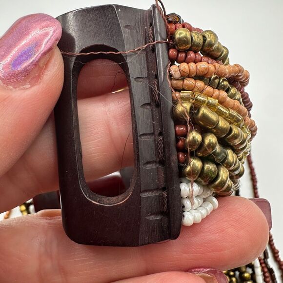 20" multi-strand glass seed beads necklace with large acrylic clasp! - Picture 6 of 14